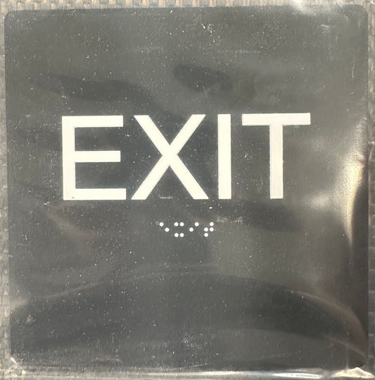 Exit Wall Black 6x6